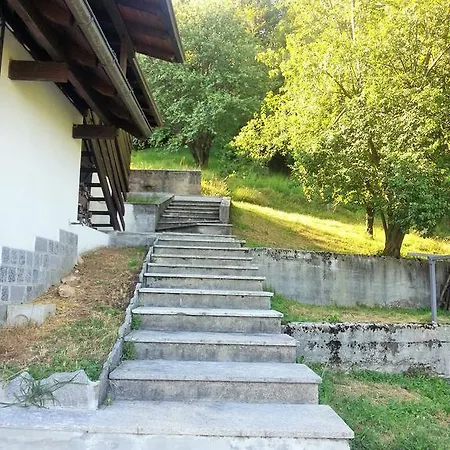 Domek alpejski Chalet Wilderness Verbania